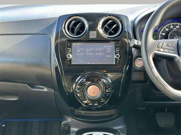 2016 Nissan Note E POWER Carousel 13