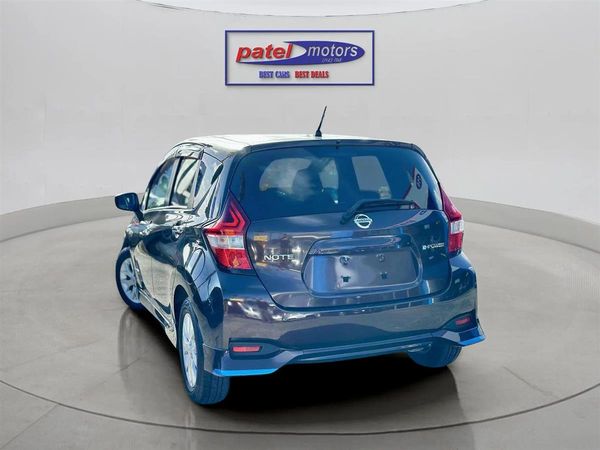 2016 Nissan Note E POWER Carousel 3
