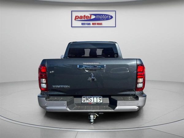 2024 Mitsubishi Triton DC GLXR 6AT 2.4DT NZ New !! TowBar Carousel 3
