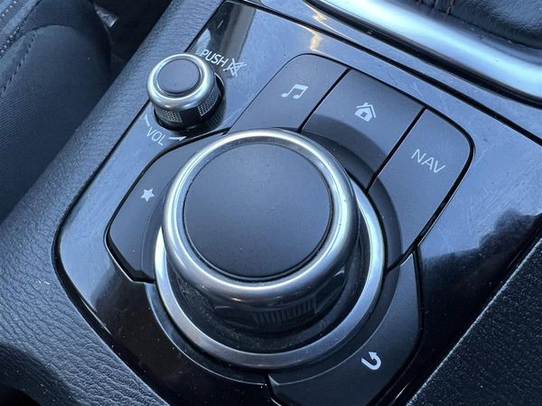 2016 Mazda Axela Low Mileage !! Paddle shifts !! Blutooth Carousel 12