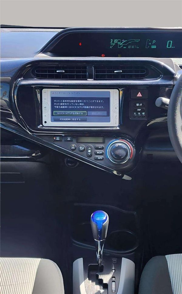 2012 Toyota Aqua HYBRID Carousel 15