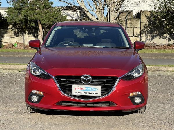 2016 Mazda Axela Low Mileage !! Paddle shifts !! Blutooth Carousel 4