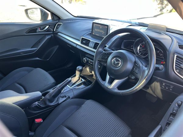 2016 Mazda Axela Low Mileage !! Paddle shifts !! Blutooth Carousel 8