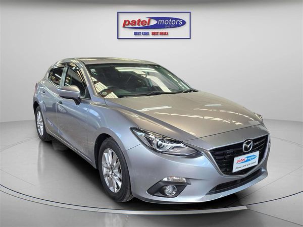 2016 Mazda Axela Carousel 2