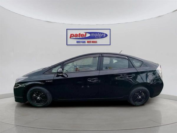 2014 Toyota Prius PETROL HYBRID Carousel 3