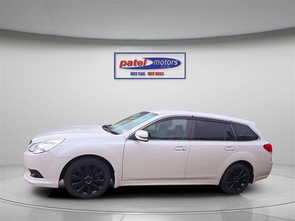 2010 Subaru Legacy Carousel 5