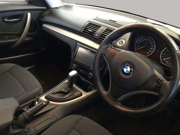 2010 BMW 116i Carousel 8