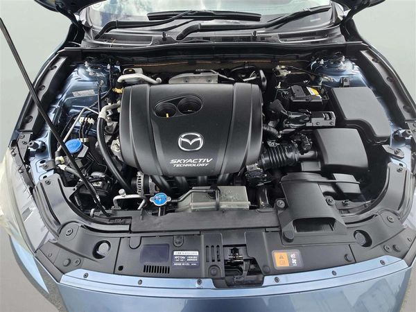 2016 Mazda Axela 20S !! Pristine condition Carousel 19