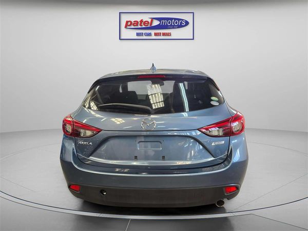 2015 Mazda Axela Carousel 4