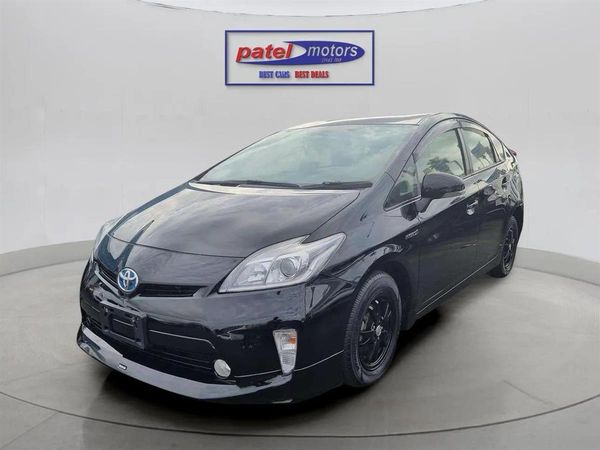 2014 Toyota Prius PETROL HYBRID Carousel 1