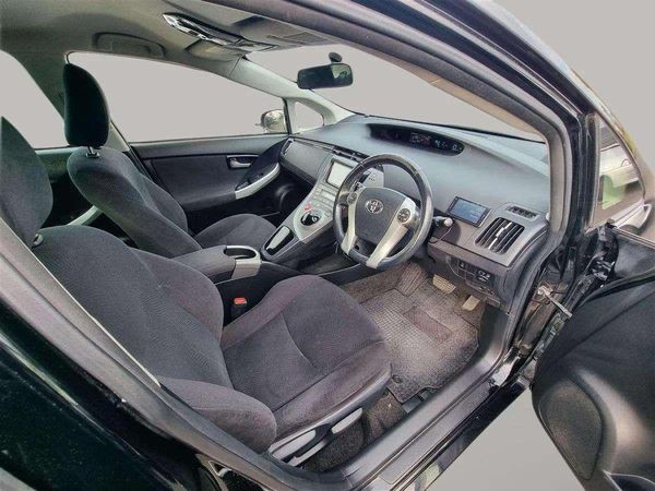 2014 Toyota Prius PETROL HYBRID Carousel 8