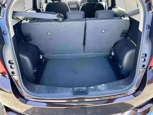 2016 Nissan Note E POWER Carousel 9