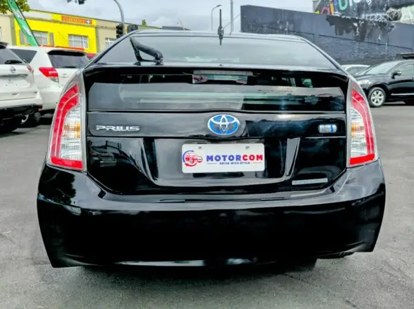 2013 Toyota Prius Carousel 5