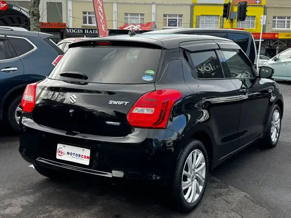 2020 Suzuki Swift 5D HYBRID MG Carousel 5