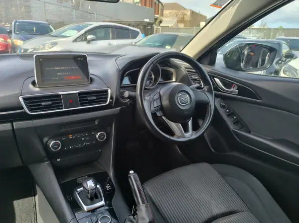 2014 Mazda Axela HYBRID HYBRID -C Carousel 7