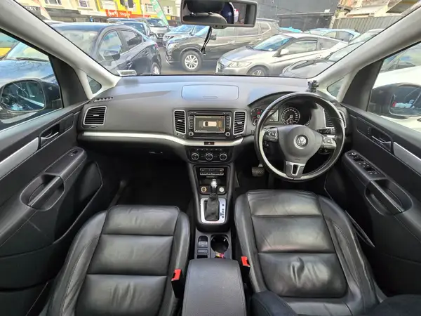 2013 Volkswagen Sharan 2.0 TSI AT Carousel 1