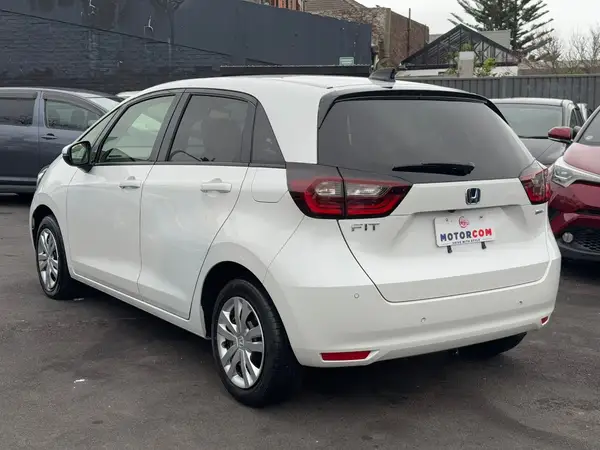 2020 Honda Fit E:HEV HOME Carousel 4