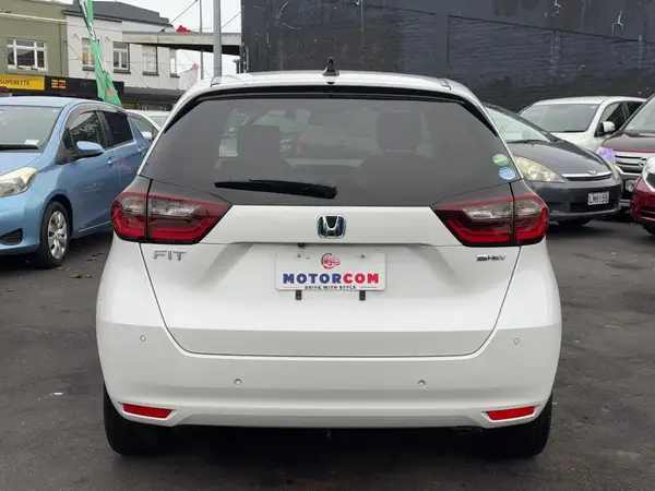2020 Honda Fit E:HEV HOME Carousel 5