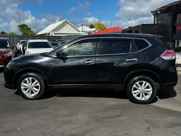 2015 Nissan X-Trail 20X EMERGENCY BRAKE PACKAGE Carousel 6