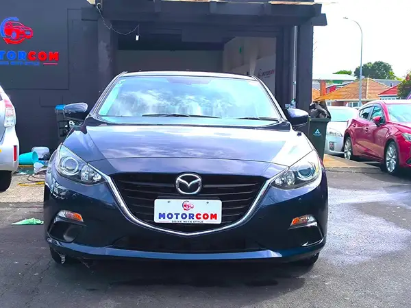 2014 Mazda Axela HYBRID HYBRID -C Carousel 1