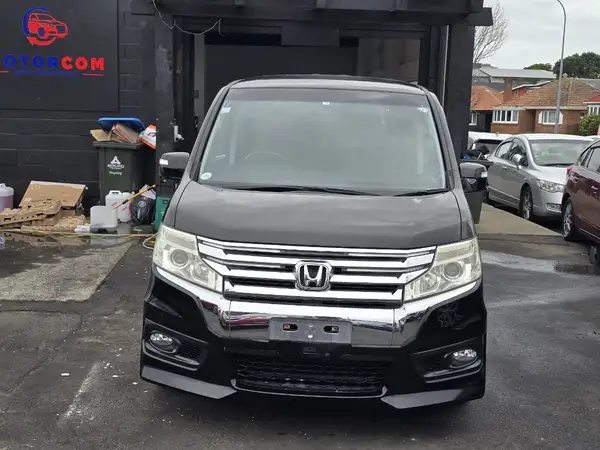 2012 Honda Step Wagon SPADA Z INTERNAVI SELECTION Carousel 9