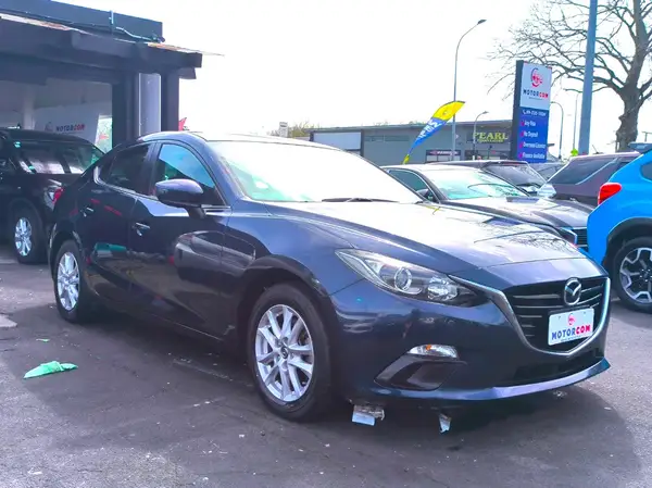 2014 Mazda Axela HYBRID HYBRID -C Carousel 2