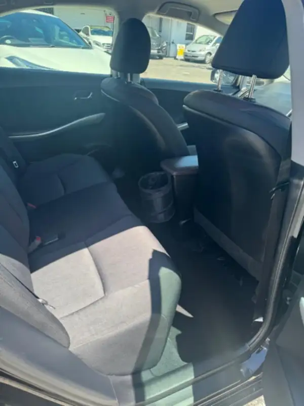 2015 Toyota Sai Carousel 8
