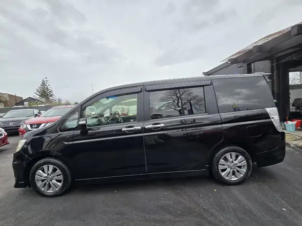 2012 Honda Step Wagon SPADA Z INTERNAVI SELECTION Carousel 7