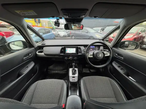 2020 Honda Fit E:HEV HOME Carousel 8