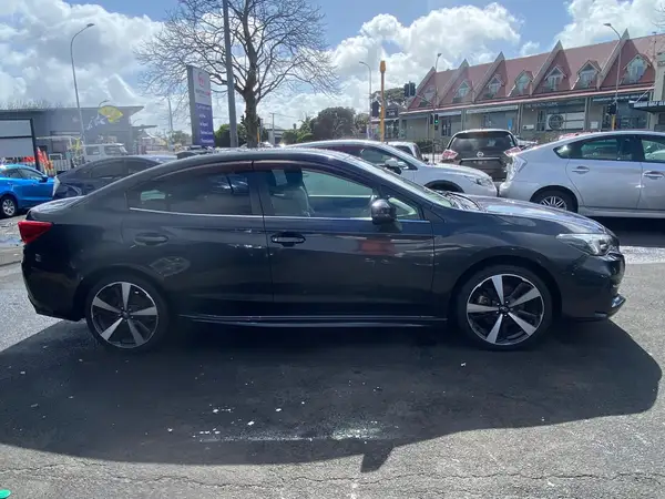 2017 Subaru Impreza G4 2.0I-S EYESIGHT Carousel 3