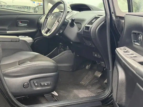 2014 Toyota Prius Alpha ALPHA G (FACELIFT, BODYKIT) Carousel 7