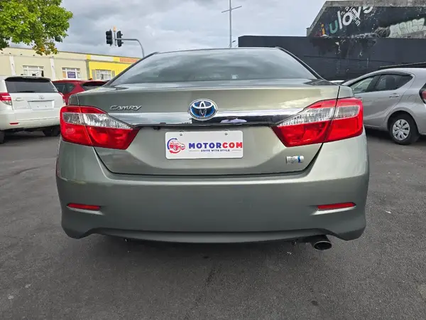 2013 Toyota Camry Carousel 5