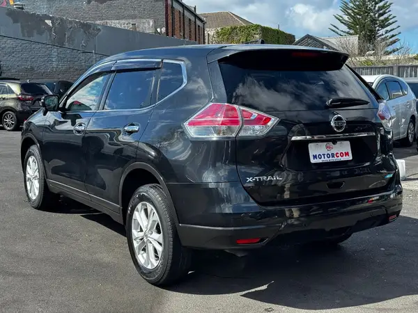 2015 Nissan X-Trail 20X EMERGENCY BRAKE PACKAGE Carousel 5