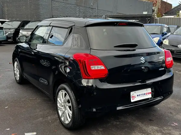 2020 Suzuki Swift 5D HYBRID MG Carousel 7