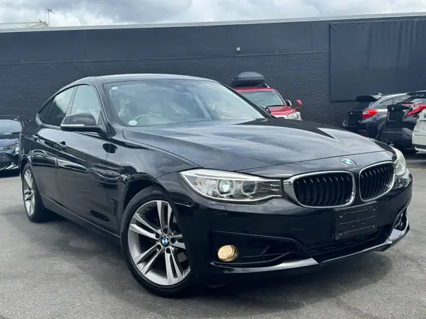2014 BMW 320i I GRANTURISMO SPORT Carousel 1