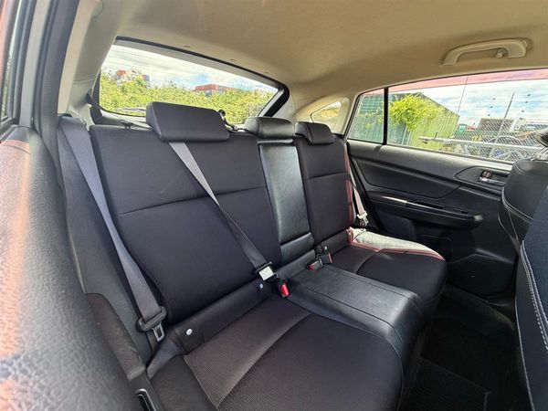 2012 Subaru Impreza ON SPECIAL !! 2.0 !! Carousel 12