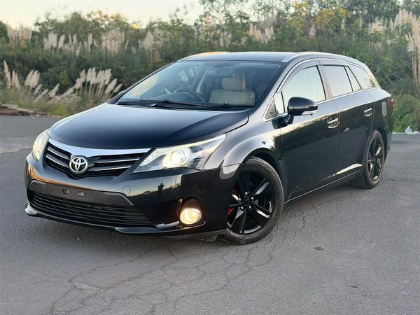 2016 Toyota Avensis BLACK ALLOYS !! PUSH START !! Carousel 4
