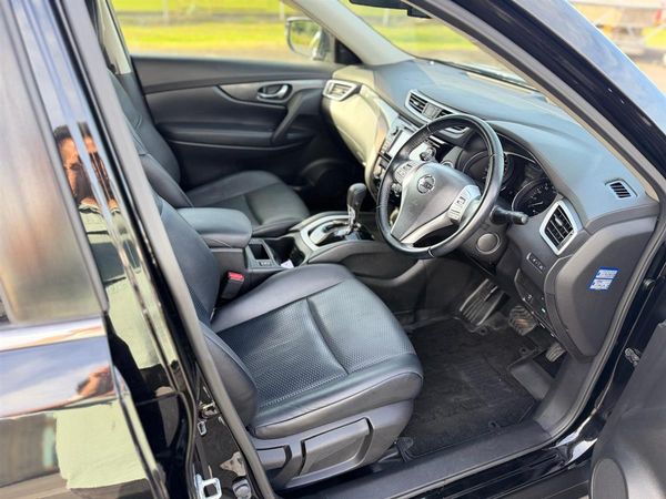 2015 Nissan X-Trail PUSH START !!HEATED SEATS !!360 CAMERA !! Carousel 9