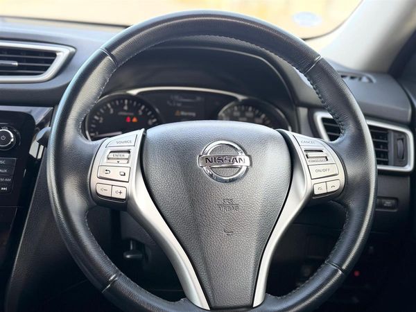 2015 Nissan X-Trail PUSH START !!HEATED SEATS !!360 CAMERA !! Carousel 7