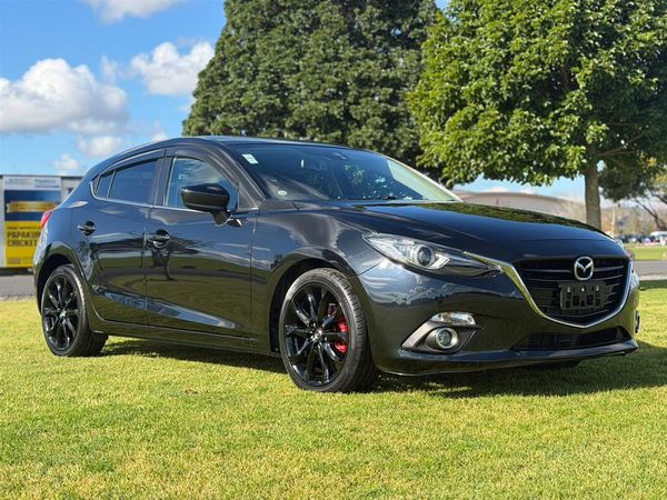 2014 Mazda Axela !! 2.0 S !! BLACK ALLOYS !! Carousel 1