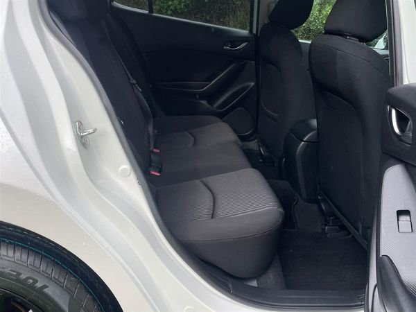 2015 Mazda Axela !! HUD DISPLAY !! BRAND NEW TYRES !! Carousel 9