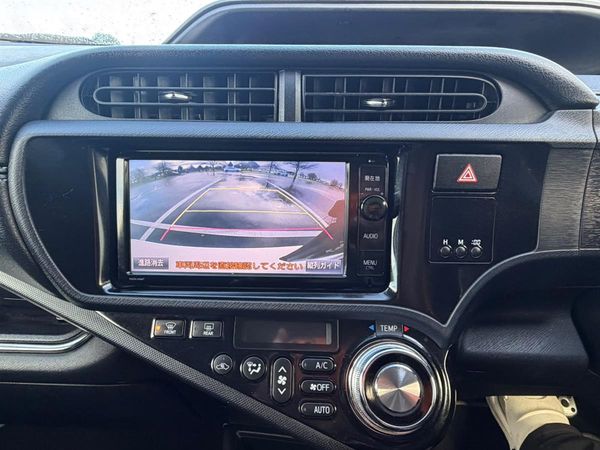 2015 Toyota Aqua GGS HYBRID !! ALLOYS !! Carousel 9