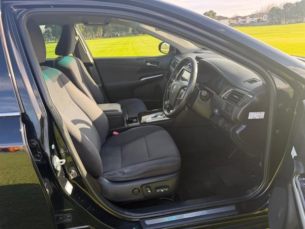 2013 Toyota Camry HYBRID !! BLACK ALLOYS !! Carousel 7