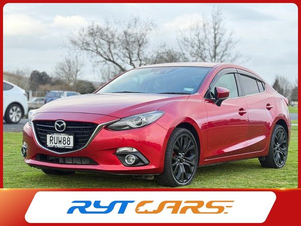2015 Mazda Axela HYBRID !! HEATED & LEATHER SEATS !!