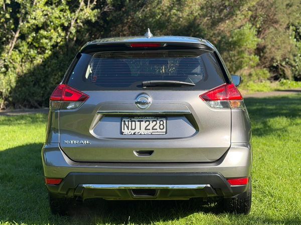 2020 Nissan X-Trail ST 2.5P/6CVT/SW/5DR !! NZ NEW !! Carousel 10