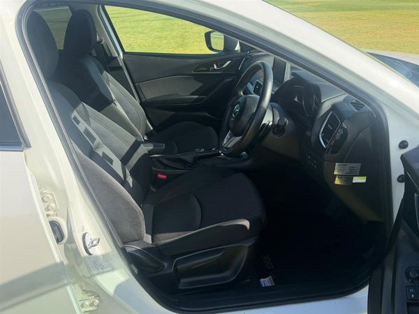 2015 Mazda Axela 2.0 S !! HUD DISPLAY Carousel 7