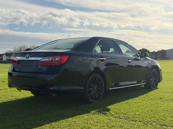 2013 Toyota Camry HYBRID !! BLACK ALLOYS !! Carousel 3