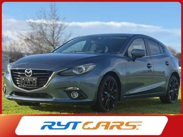 2014 Mazda Axela SKYACTIV !! 2.0 S !! BLACK ALLOYS !!
