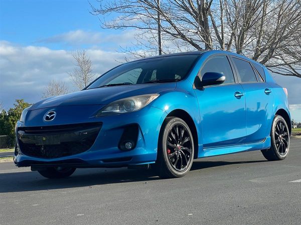 2013 Mazda Axela !! PUSH START !! CRUISE CONTROL !!