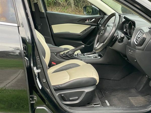 2013 Mazda Axela 2.0 SL !! LEATHER & HEATED SEATS !! Carousel 7